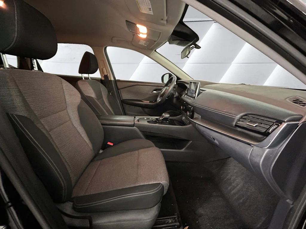 Used 2021 Black Nissan SV image 13