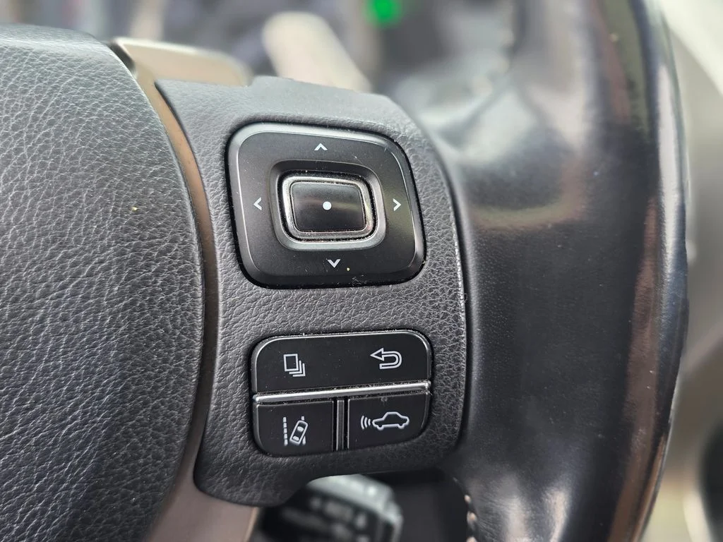 2020 Lexus NX 300 - Photo 26