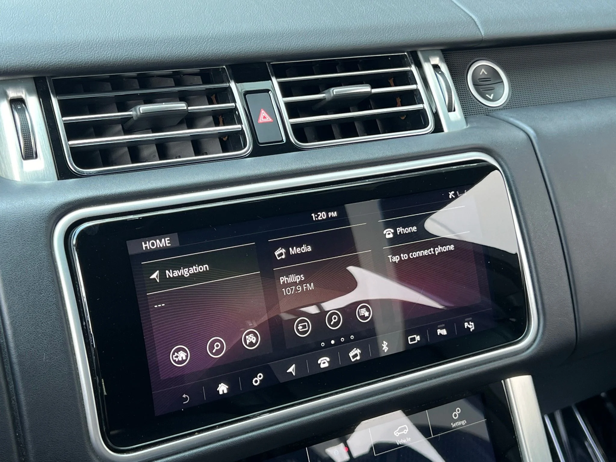 Used 2019  Land Rover 5.0L V8 Supercharged image 30