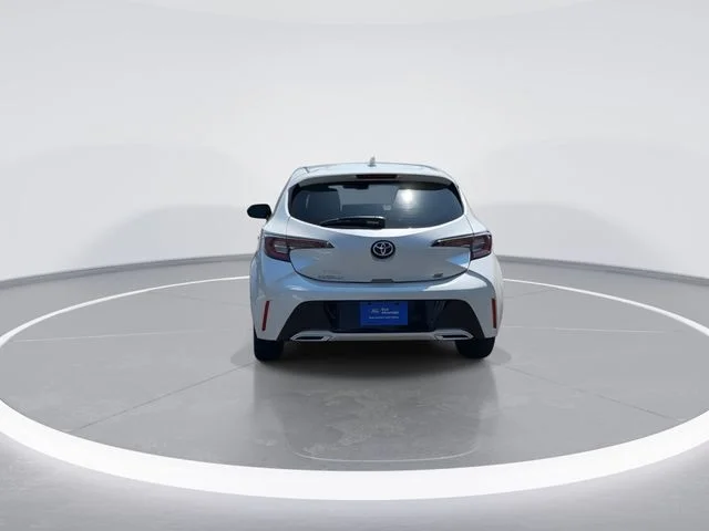 Used 2019 White Toyota SE image 6