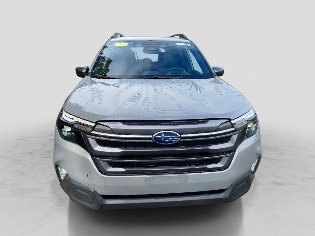 Used 2025 Beige Subaru Premium image 11