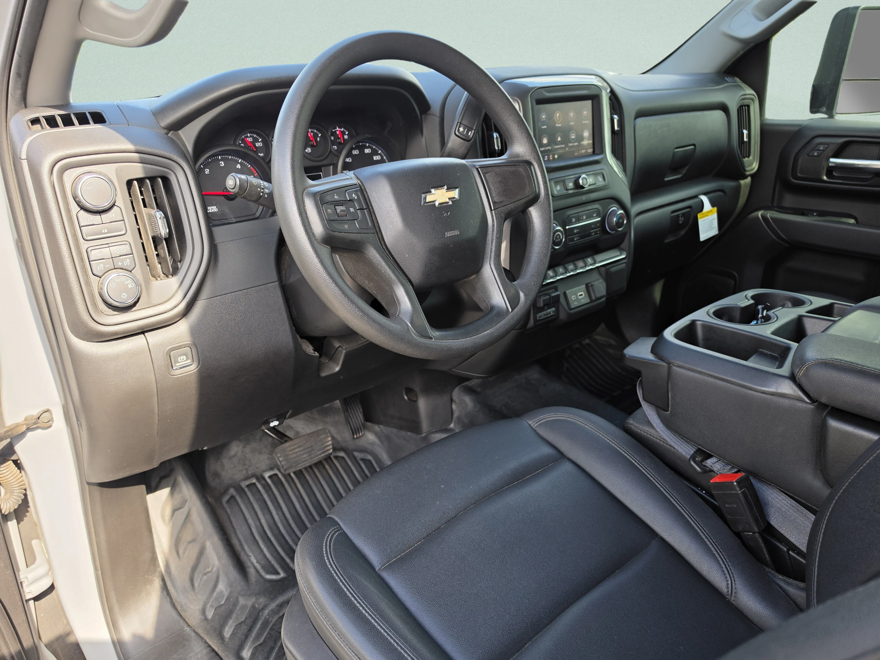 Used 2024 Slate Gray Metallic Chevrolet Work Truck image 18