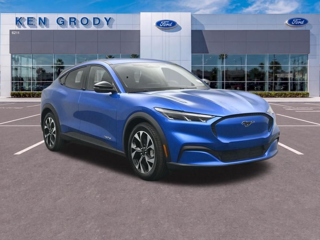 2026 Ford Mustang-Mach-e Select's photo