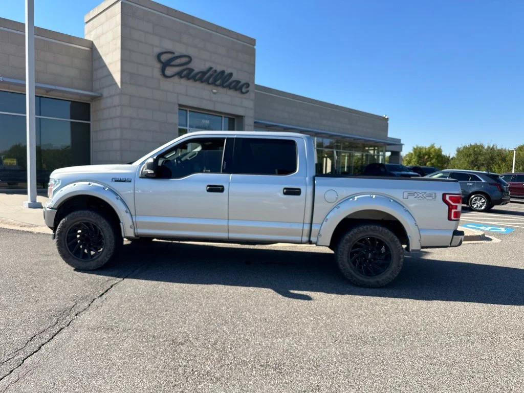 Used 2019 Silver Ford XLT image 12
