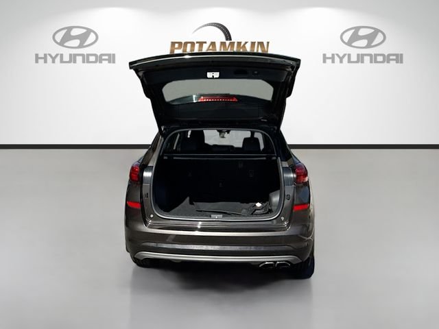 Used 2020 Green Hyundai Limited image 25