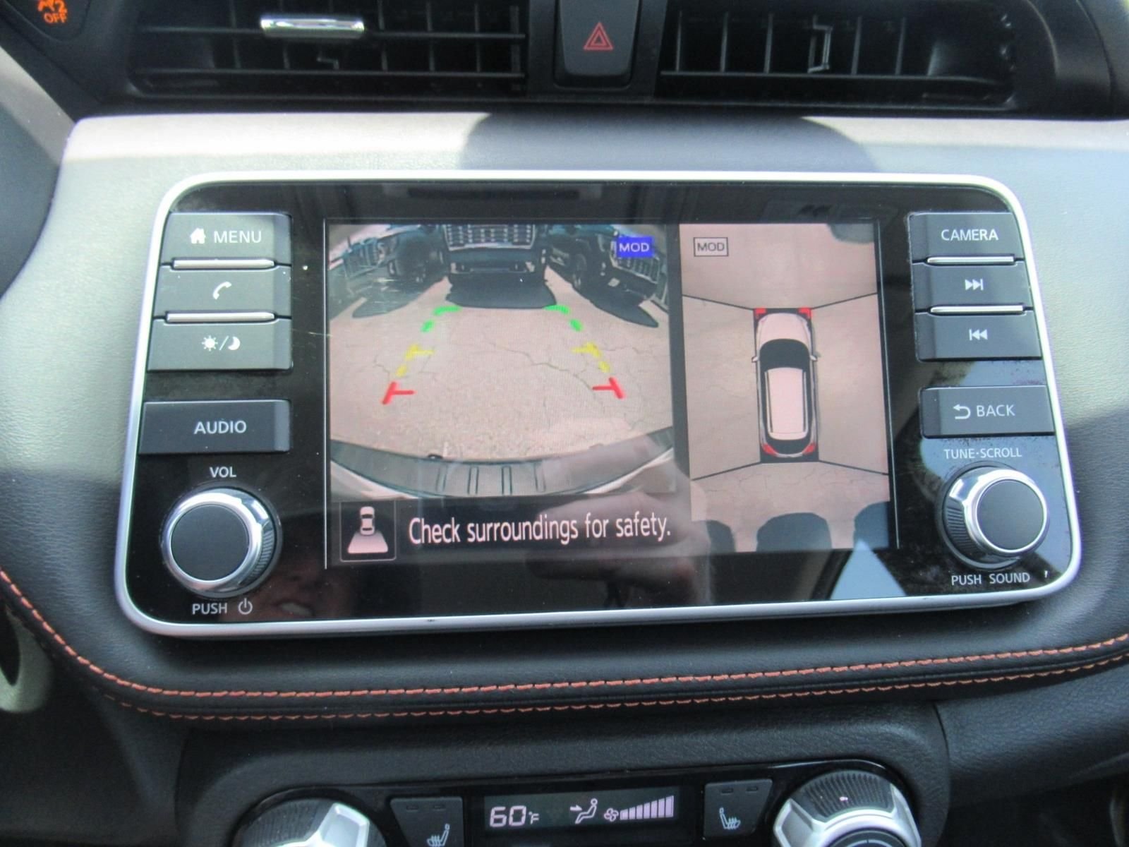 Used 2020 White Nissan SR image 29