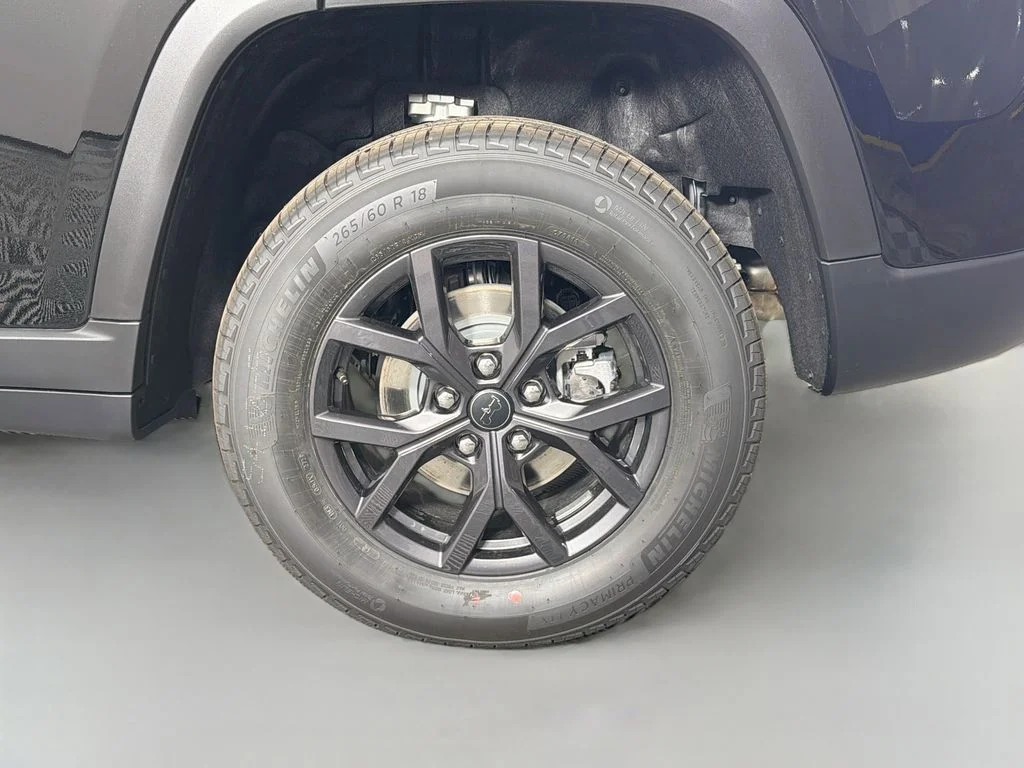 New 2027 Black Jeep Altitude image 31