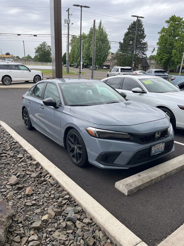 2022 Honda Civic Hatchback Sport - Photo 3