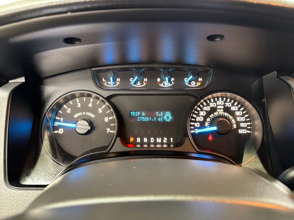 Used 2013 White Ford XL image 21