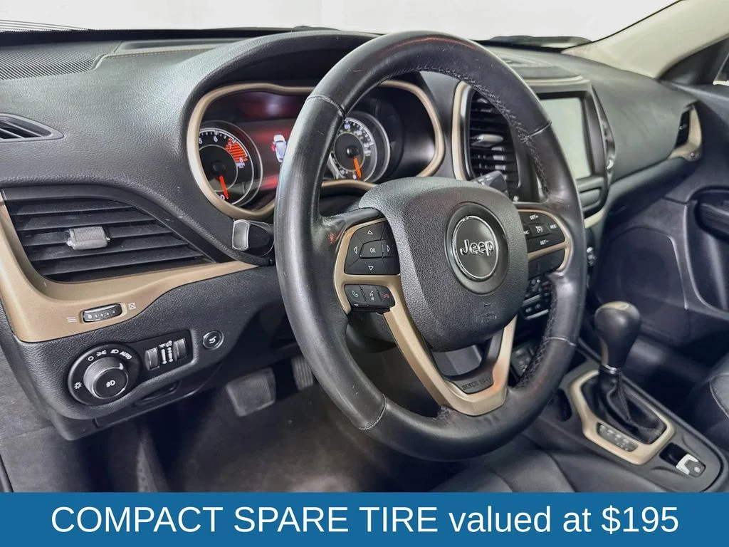 Used 2016 Gray Jeep Limited image 10