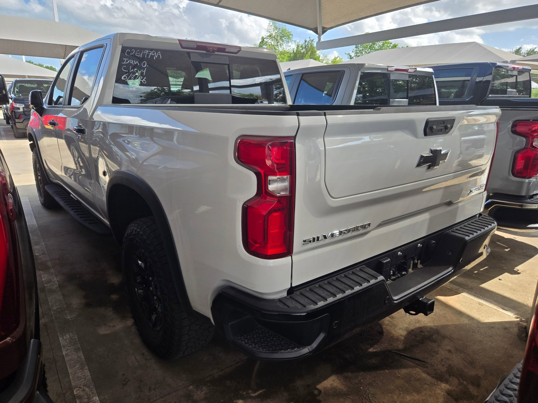 Used 2025 Summit White Chevrolet ZR2 image 7