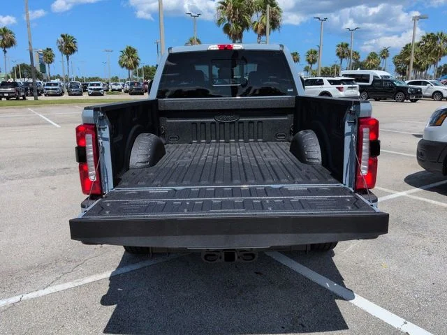 New 2026 Glacier Gray Metallic Tri-Coat Ford F-250® Lariat® image 13