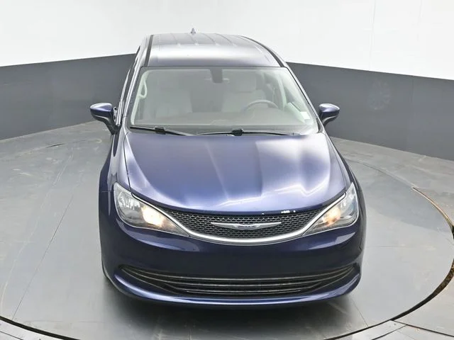 Used 2017 Blue Chrysler Touring image 35