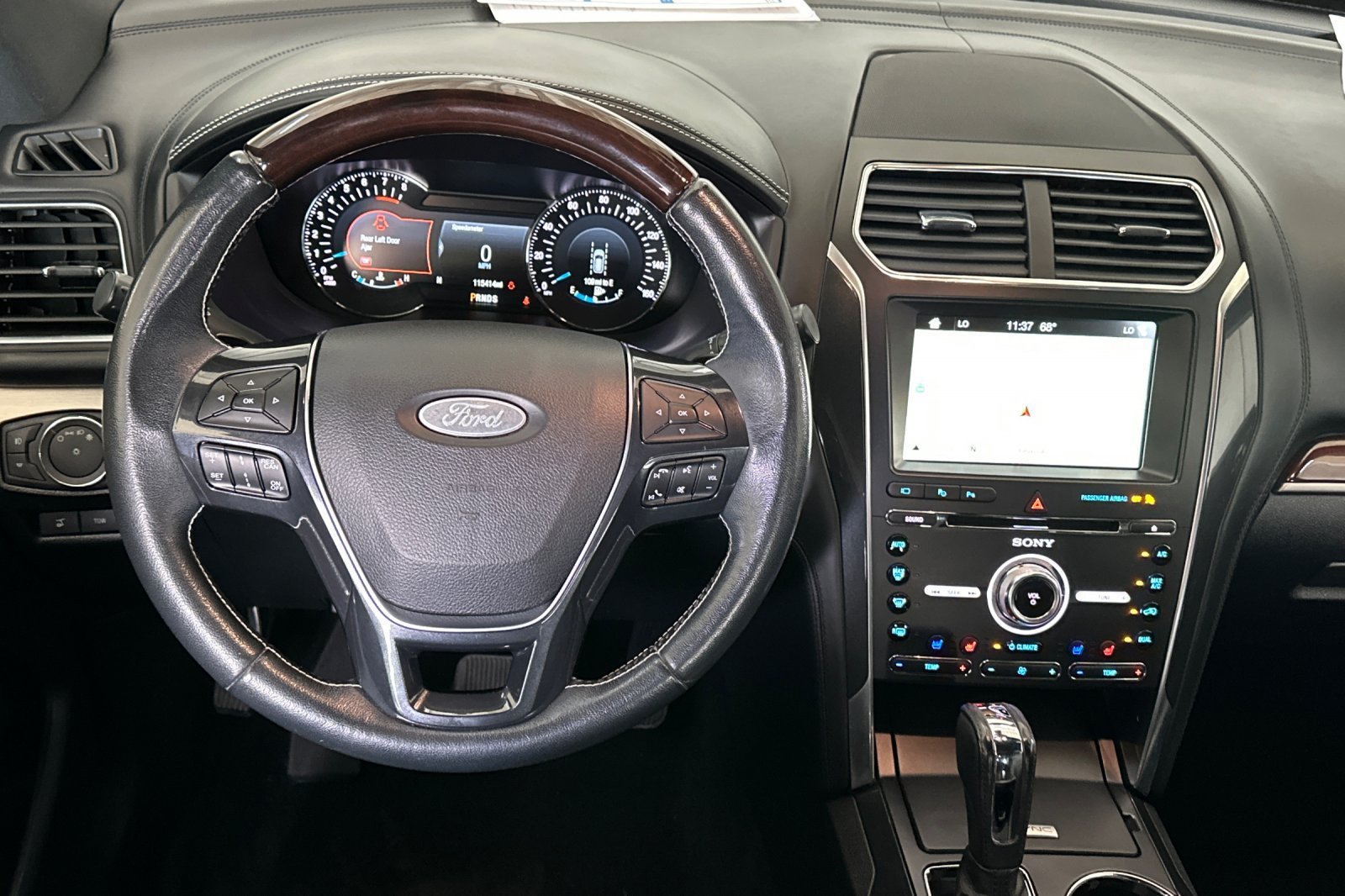 Used 2018 Gray Ford Platinum image 14