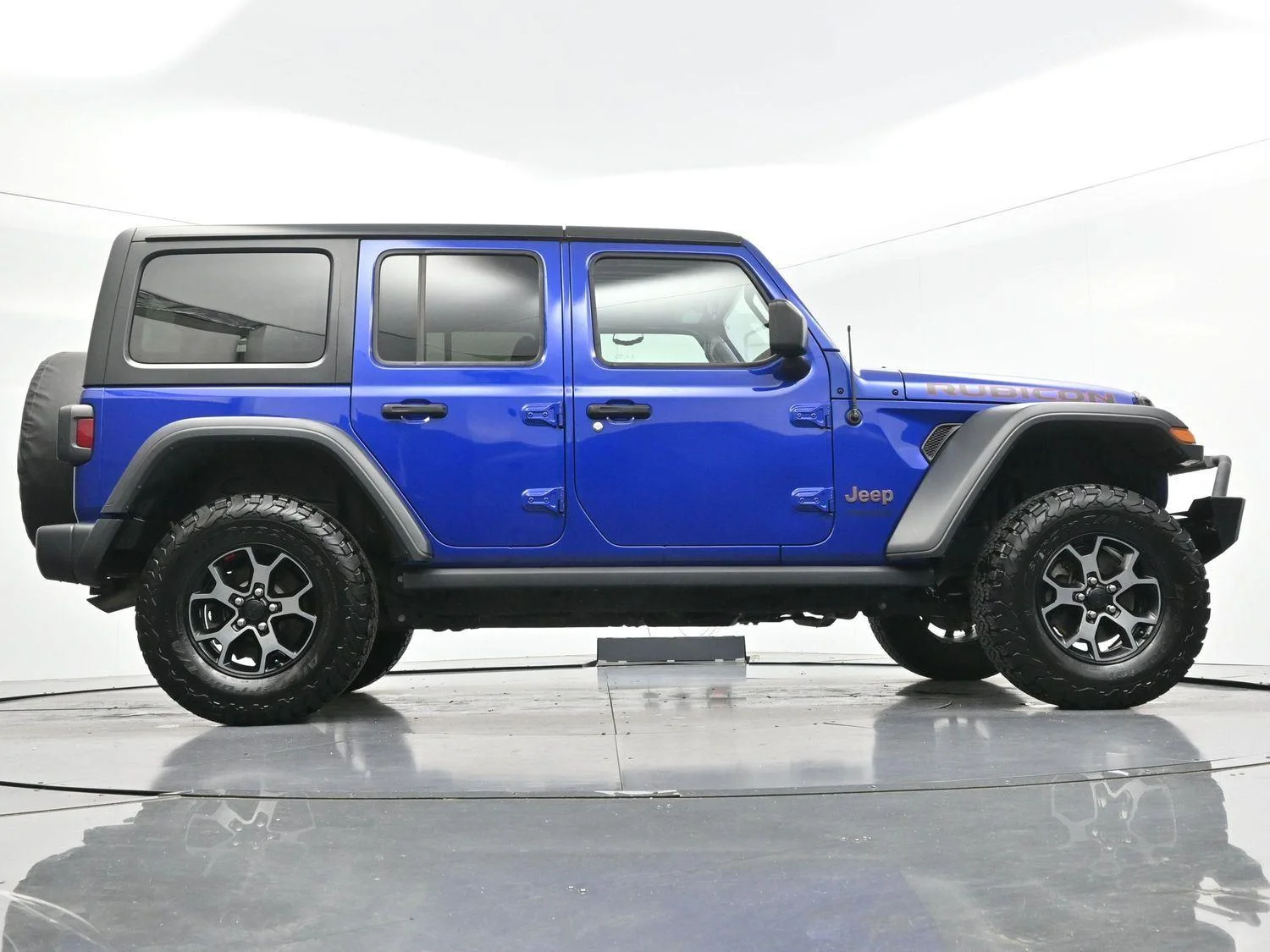 Used 2018 Ocean Blue Metallic Clearcoat Jeep Rubicon image 52