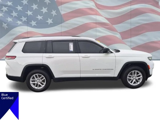 Used 2022 White Jeep Laredo image 6