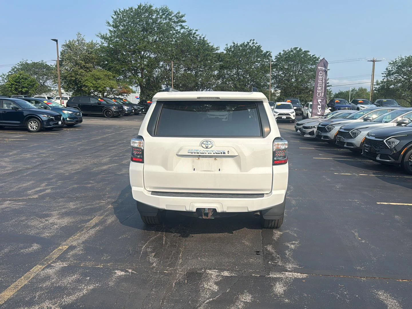 Used 2022 White Toyota SR5 Premium image 6