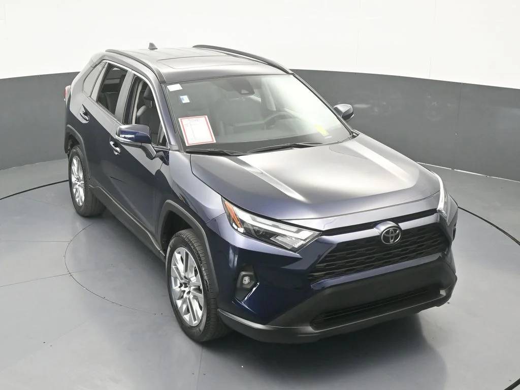 Used 2025 Blueprint Toyota XLE Premium image 55