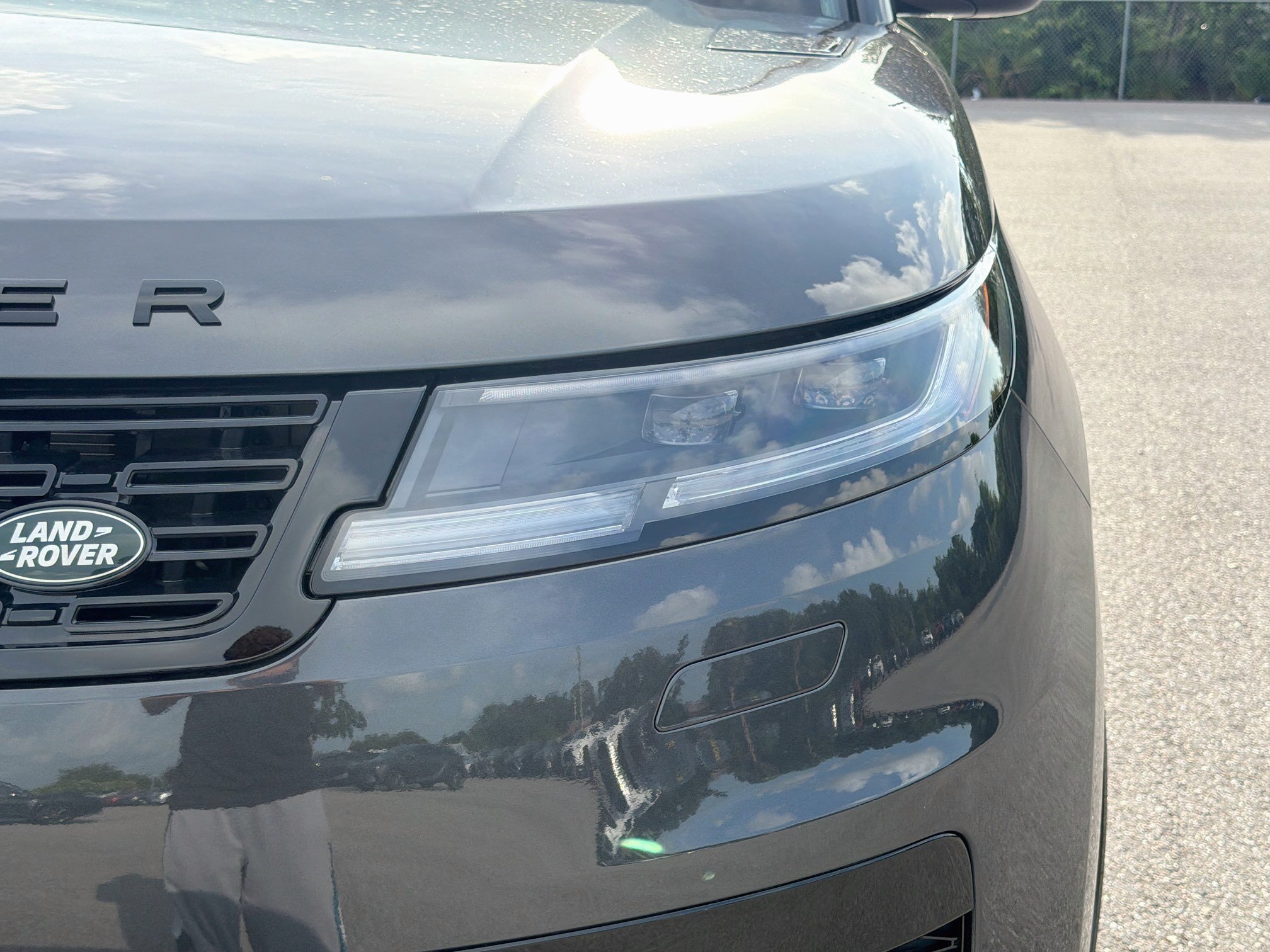 New 2026 Gray Land Rover Dynamic SE image 9