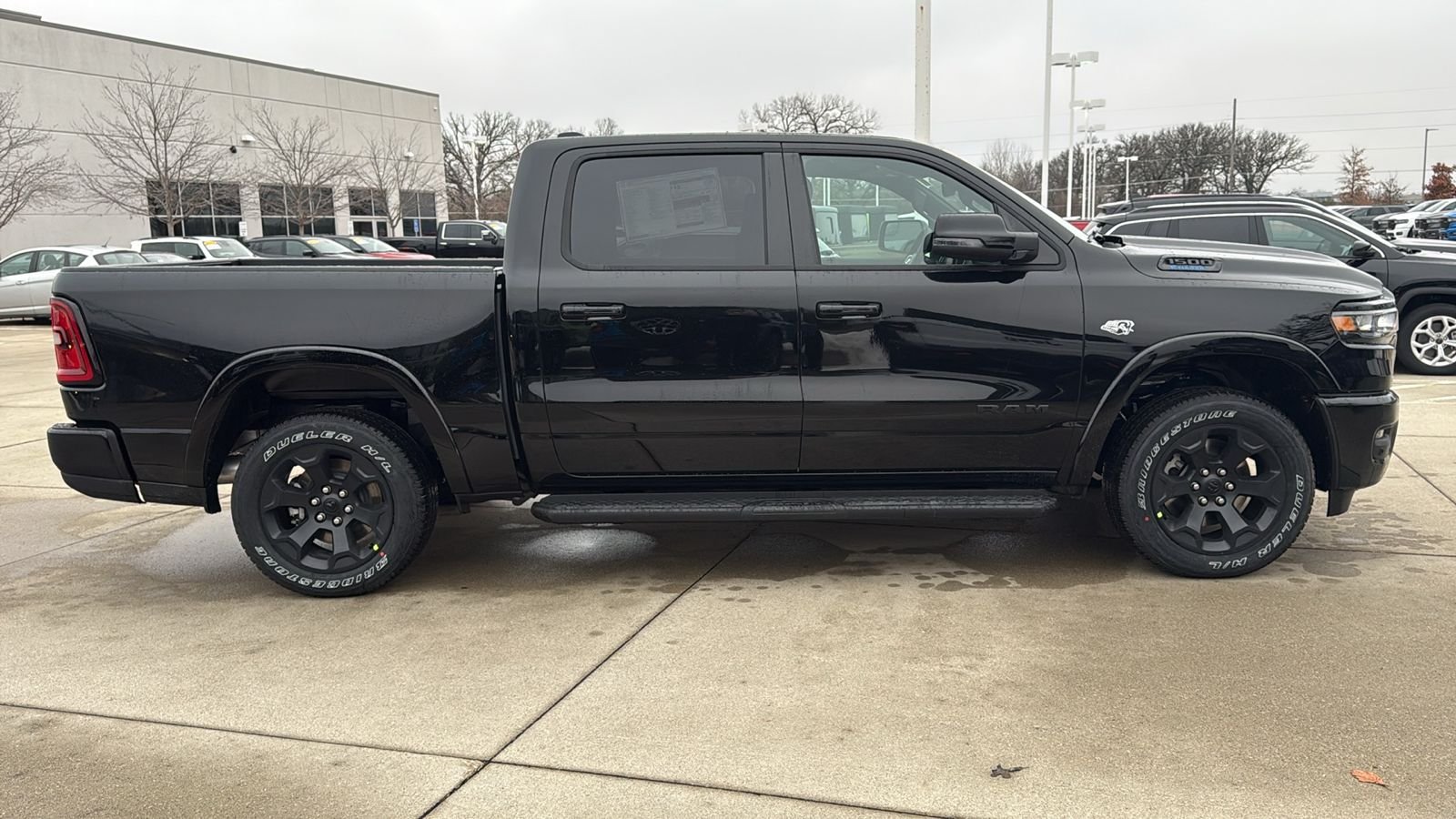 New 2026 Diamond Black Crystal Pearlcoat RAM Big Horn/Lone Star image 9