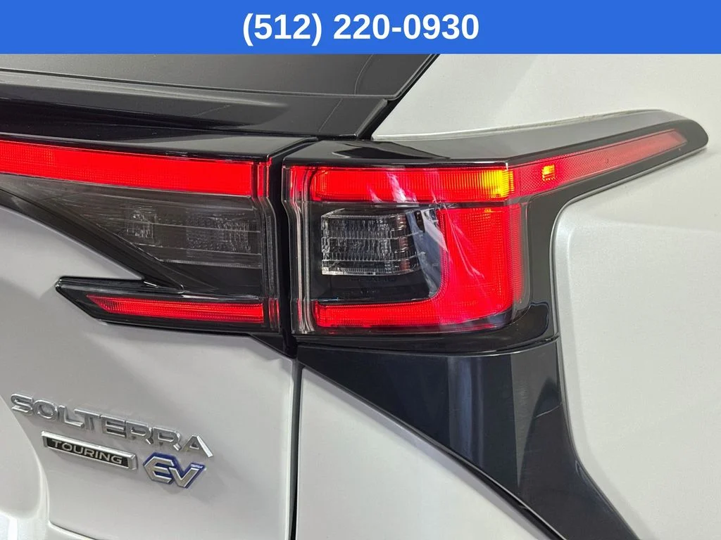 Used 2023 White Subaru Touring image 34