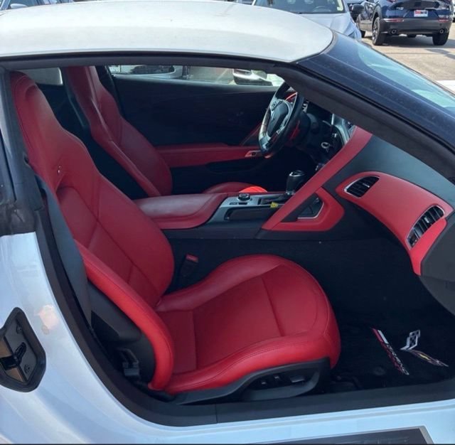 Used 2019 ARCTIC WHITE Chevrolet Grand Sport 3LT image 6