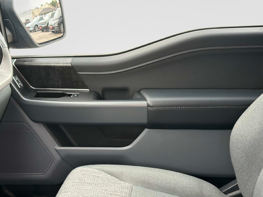 Used 2022 Gray Ford XLT image 23