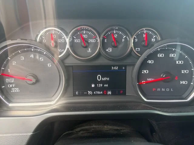 Used 2019 SUMMIT WHITE Chevrolet LT Trail Boss image 19