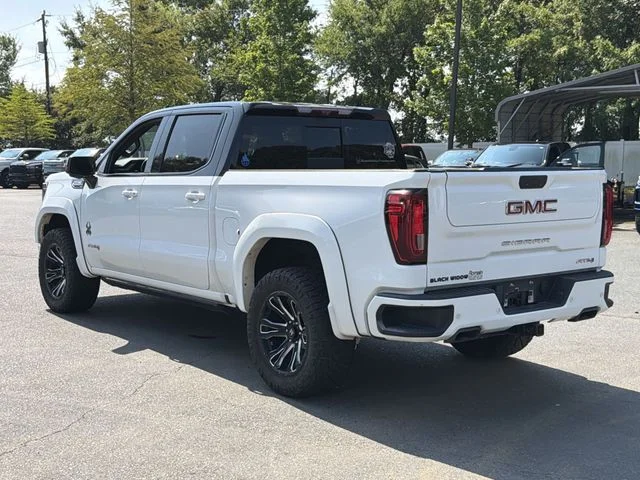 Used 2023 White GMC AT4 image 3