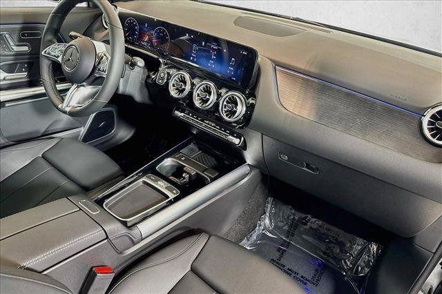 New 2026 Night Black Mercedes-Benz GLA 250 image 57