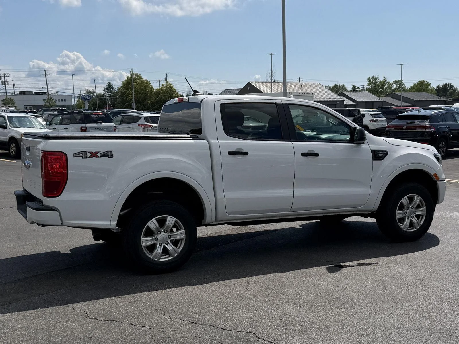 Used 2023 Oxford White Ford XLT image 4