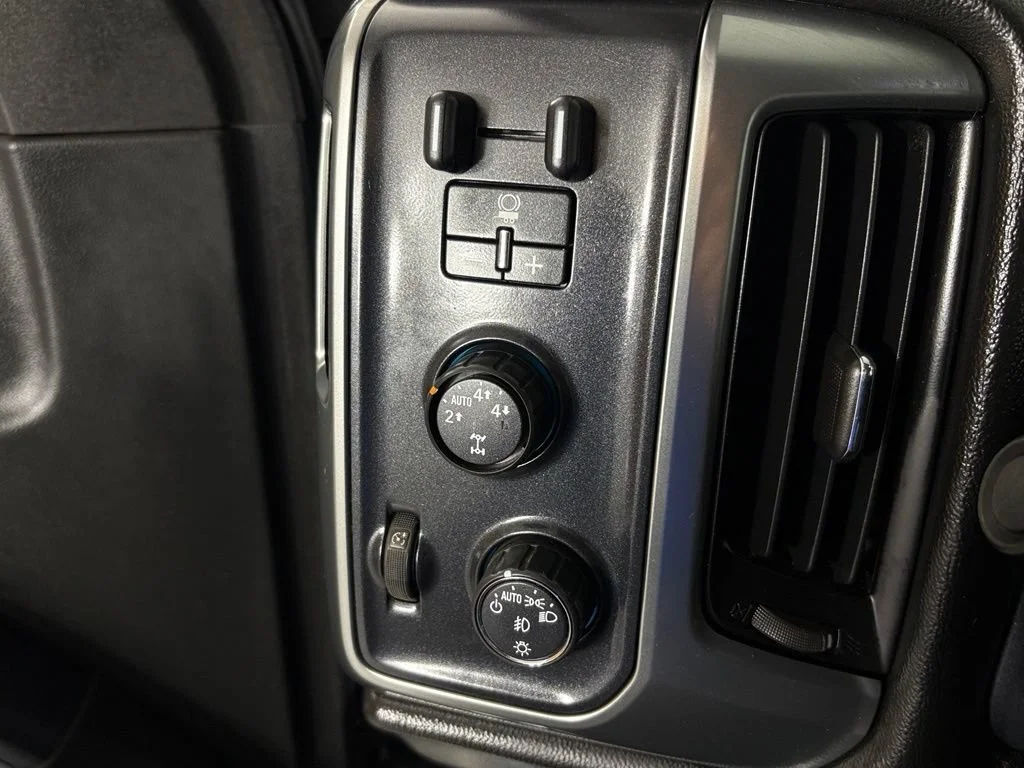 Used 2016 SLATE GREY METALLIC Chevrolet LT image 26