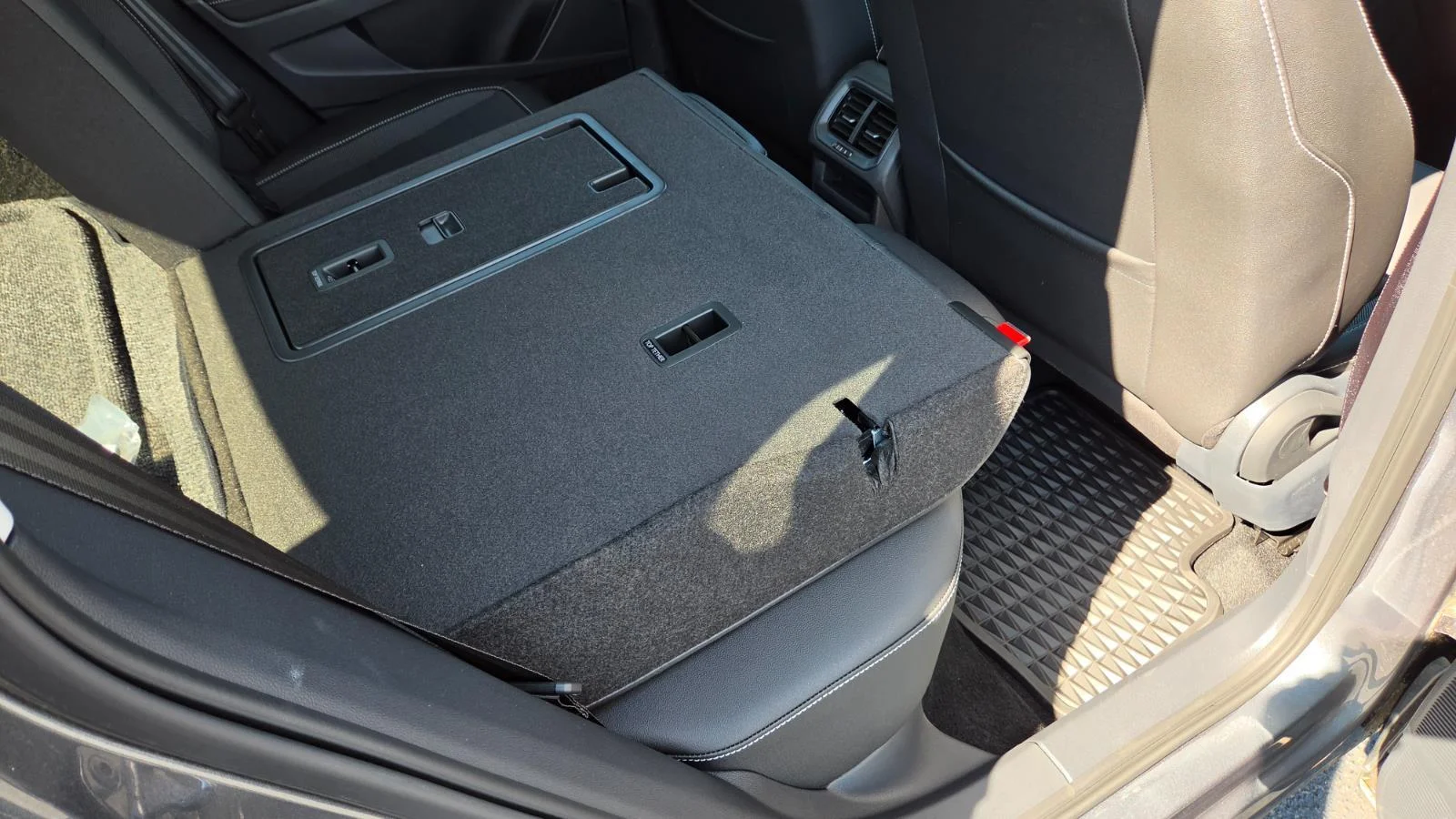 2024 Volkswagen Taos SE - Photo 61