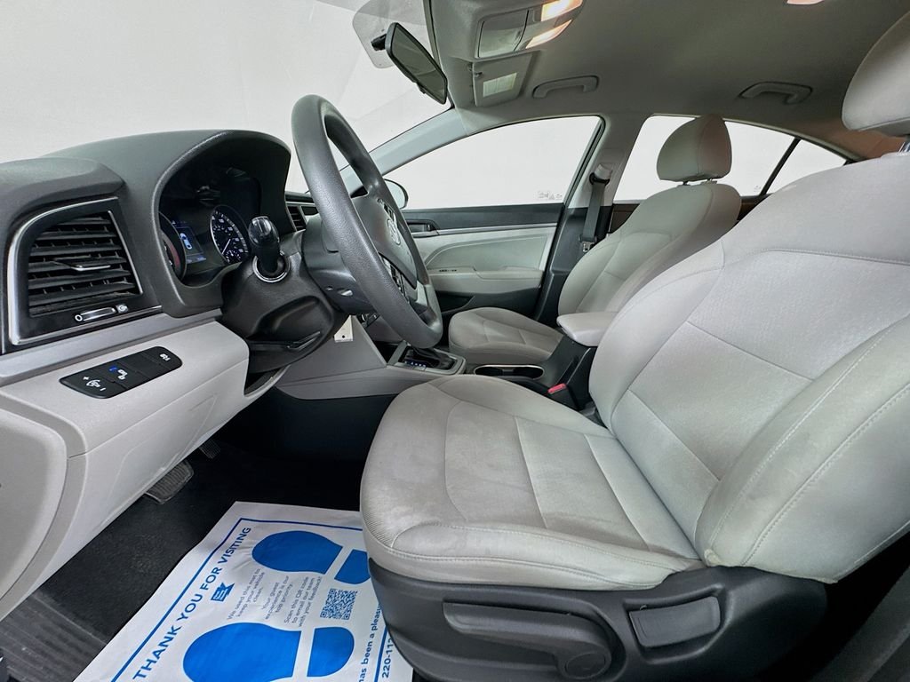Used 2018 Machine Gray Hyundai SEL image 24