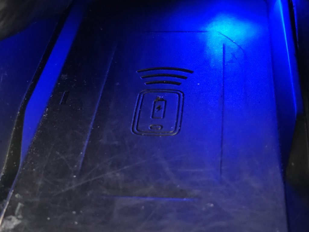 2023 BMW X6 - Image 35