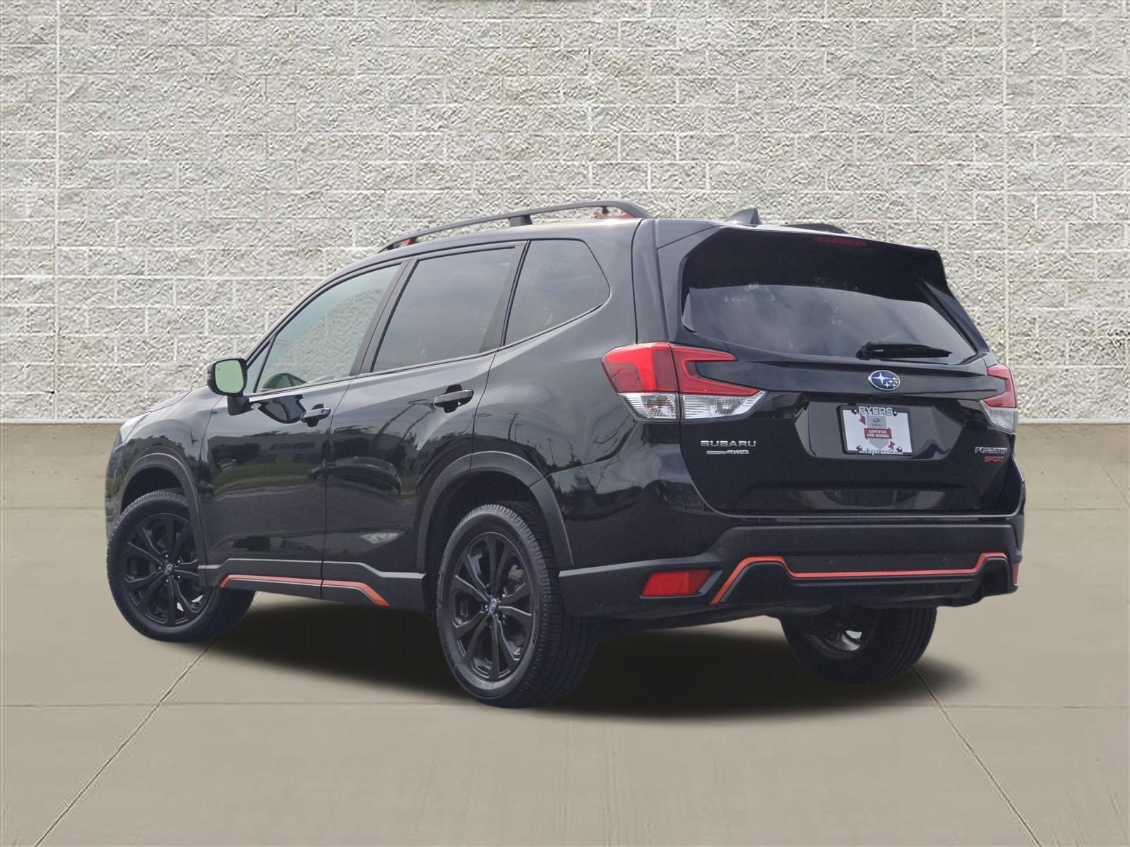 Used 2024 Crystal Black Silica Subaru Sport image 5