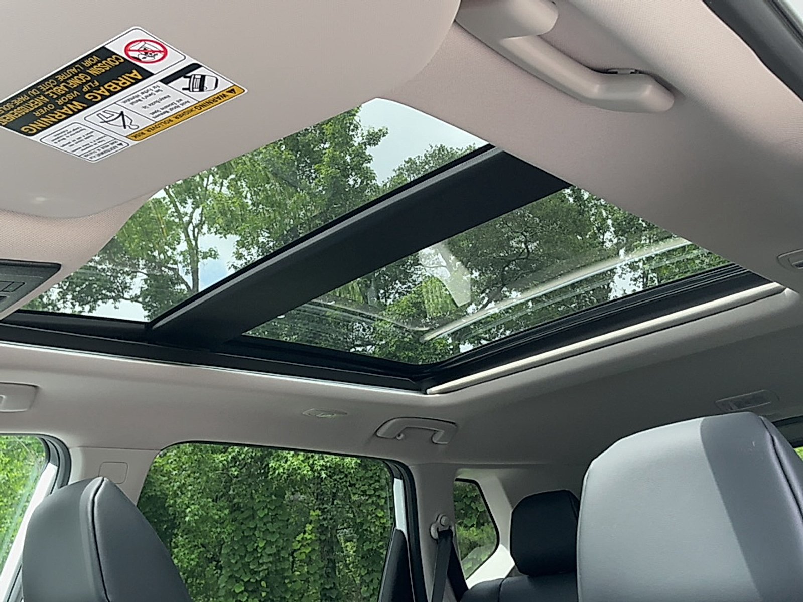 New 2026 Everest White Pearl Tricoat Nissan Dark Armor image 7