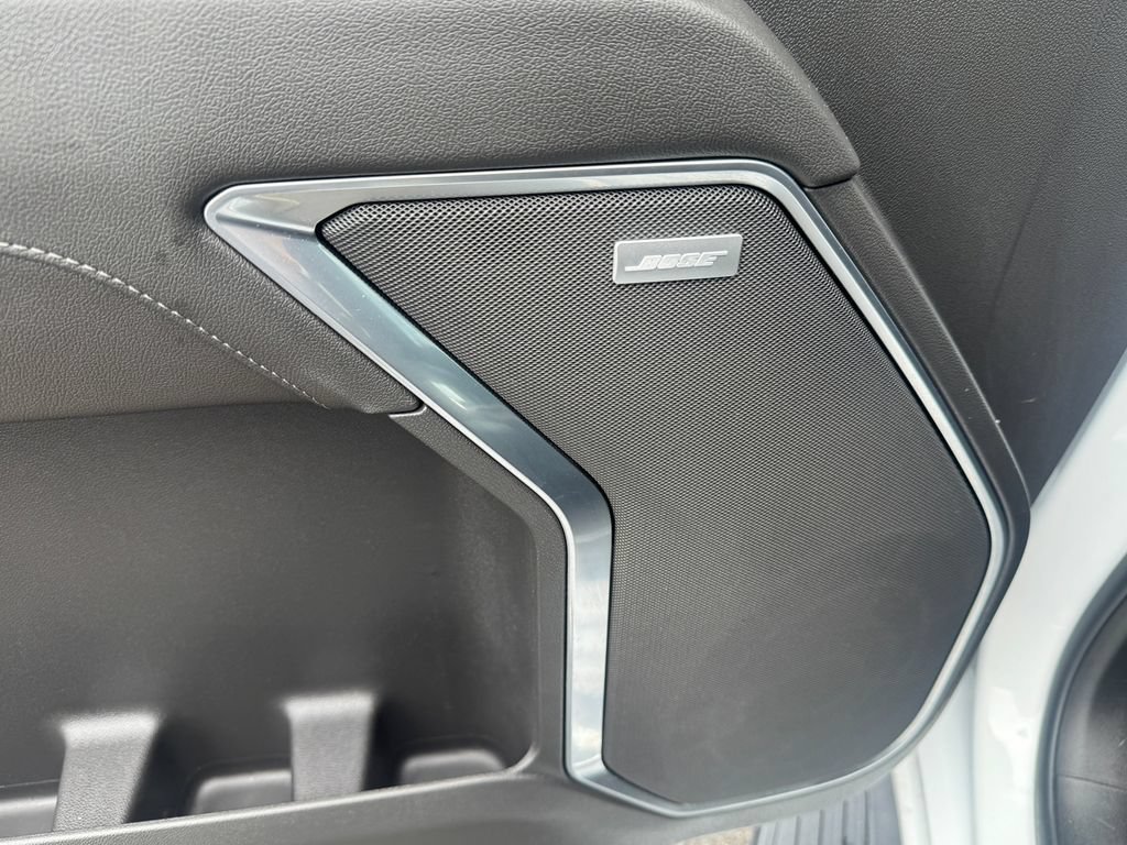 Used 2022 Summit White GMC SLT image 27