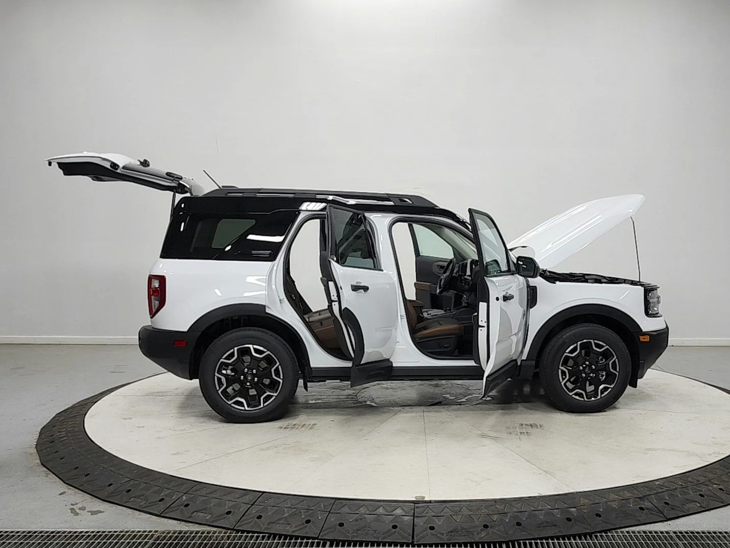 New 2026 Oxford White Ford Outer Banks® image 16