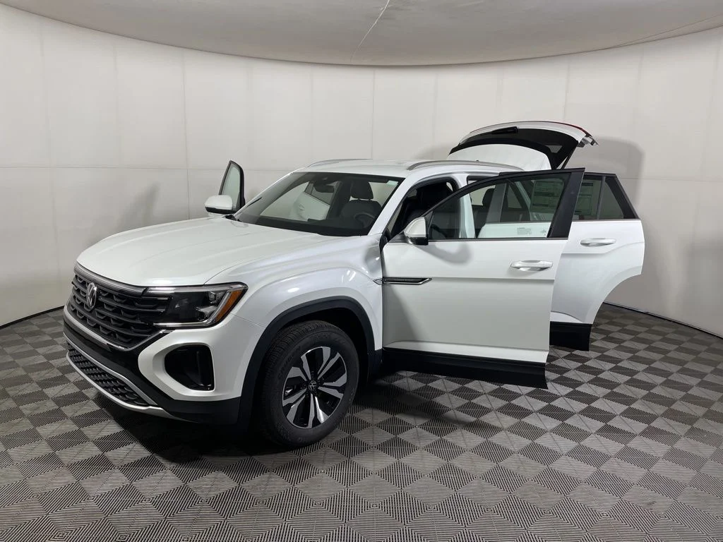 2026 Volkswagen Atlas Cross Sport SE - Photo 11