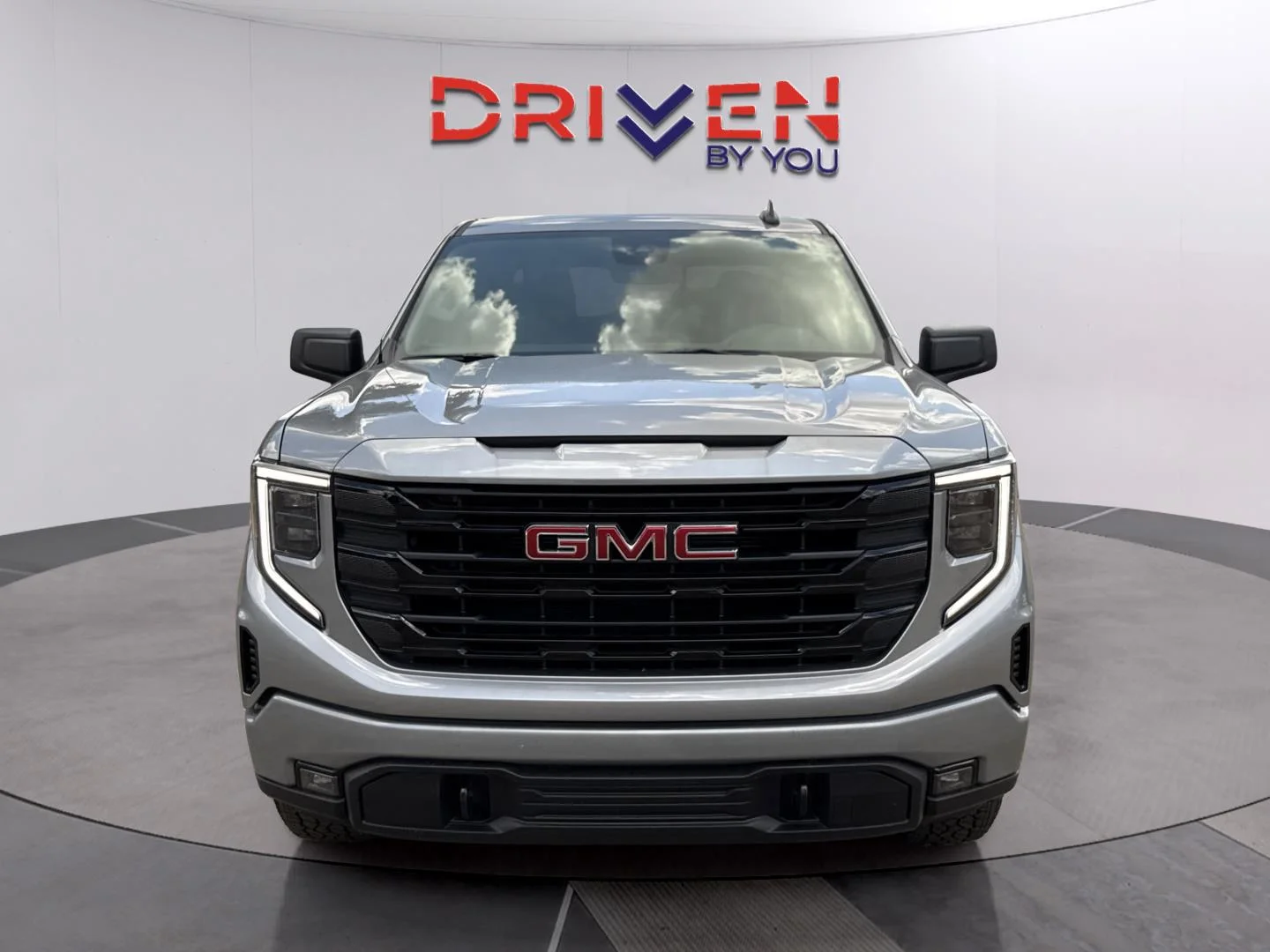 New 2026 Sterling Metallic GMC Elevation image 9