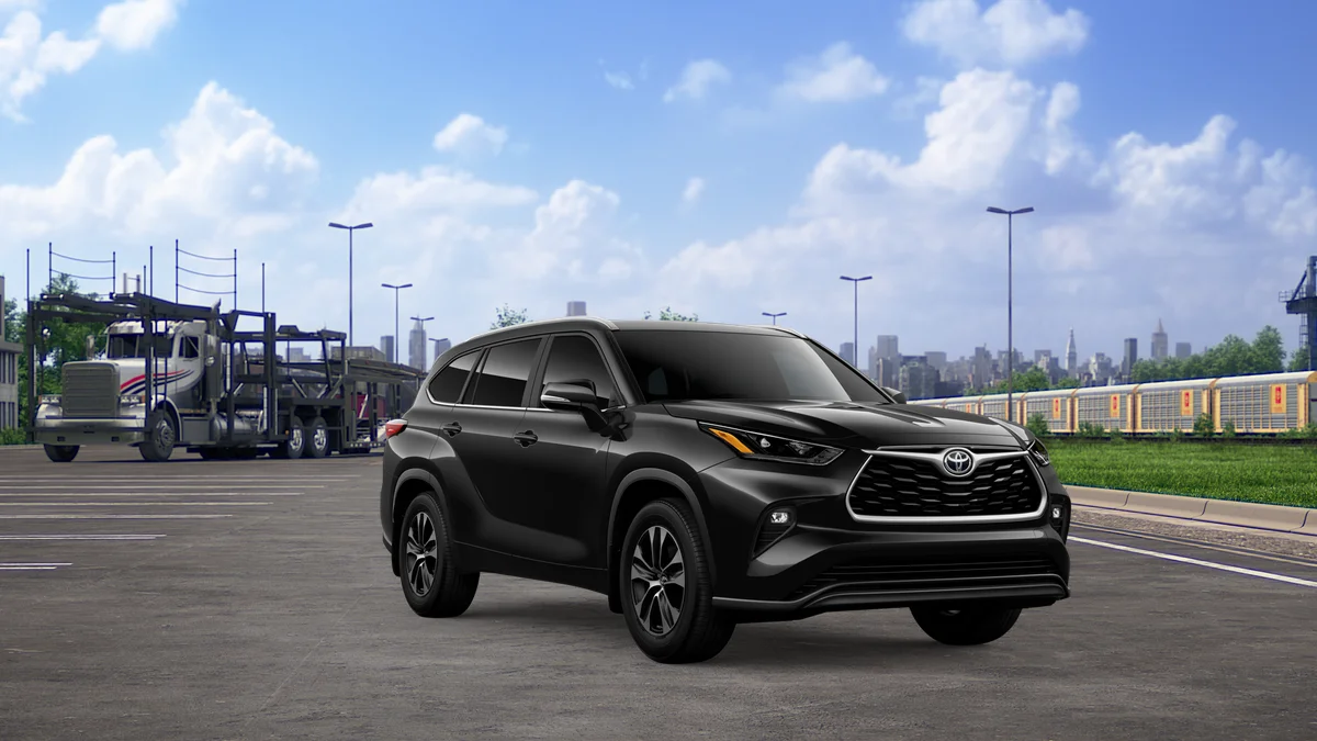New 2026 Midnight Black Metallic Toyota XLE image 15