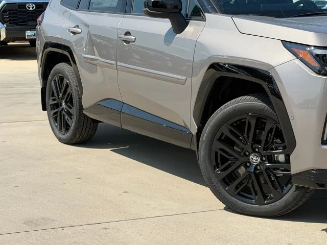 New 2026 Meteor Toyota XSE image 3