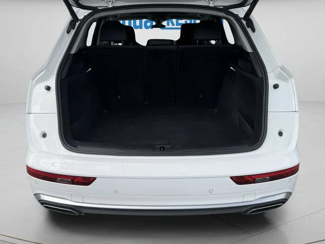 Used 2023 GLACIER WHITE METALLIC Audi S line Premium image 10