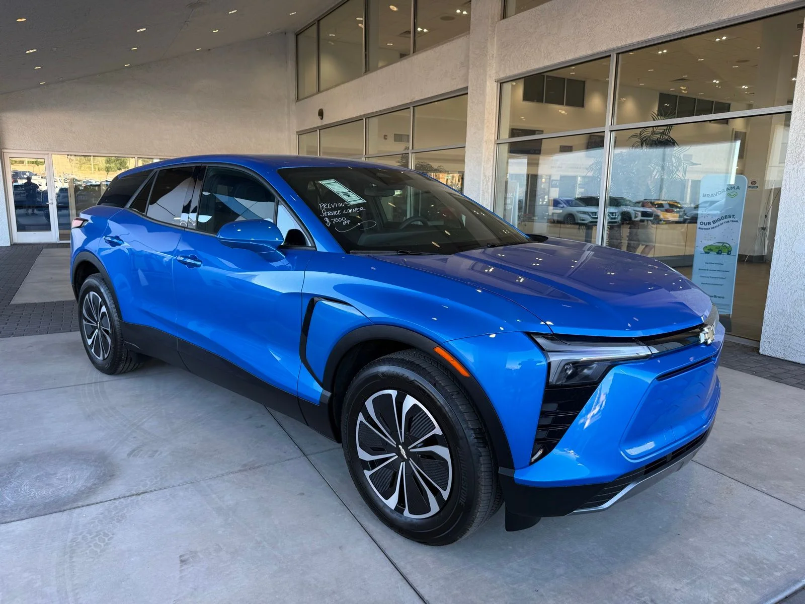New 2025 Blue Chevrolet LT image 3