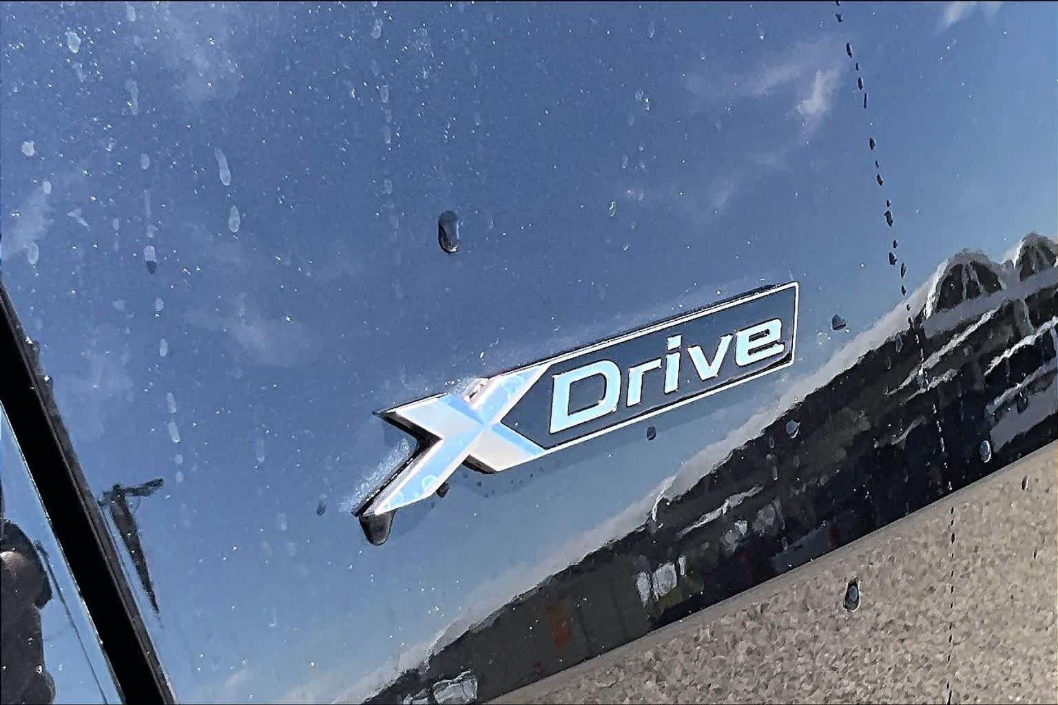 New 2026 Black Sapphire Metallic BMW 30 xDrive image 15