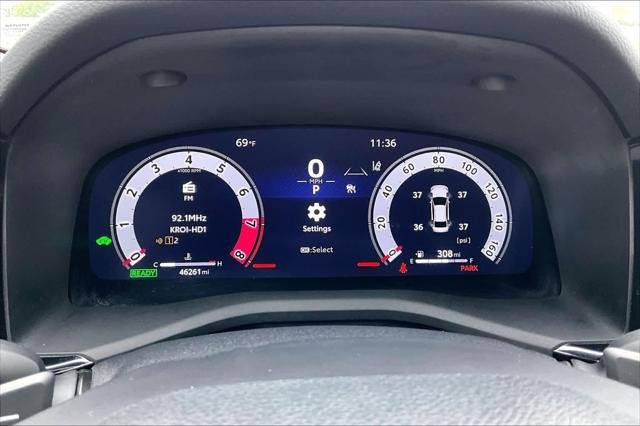Certified Used 2025 RESERVOIR BLUE Toyota  image 25