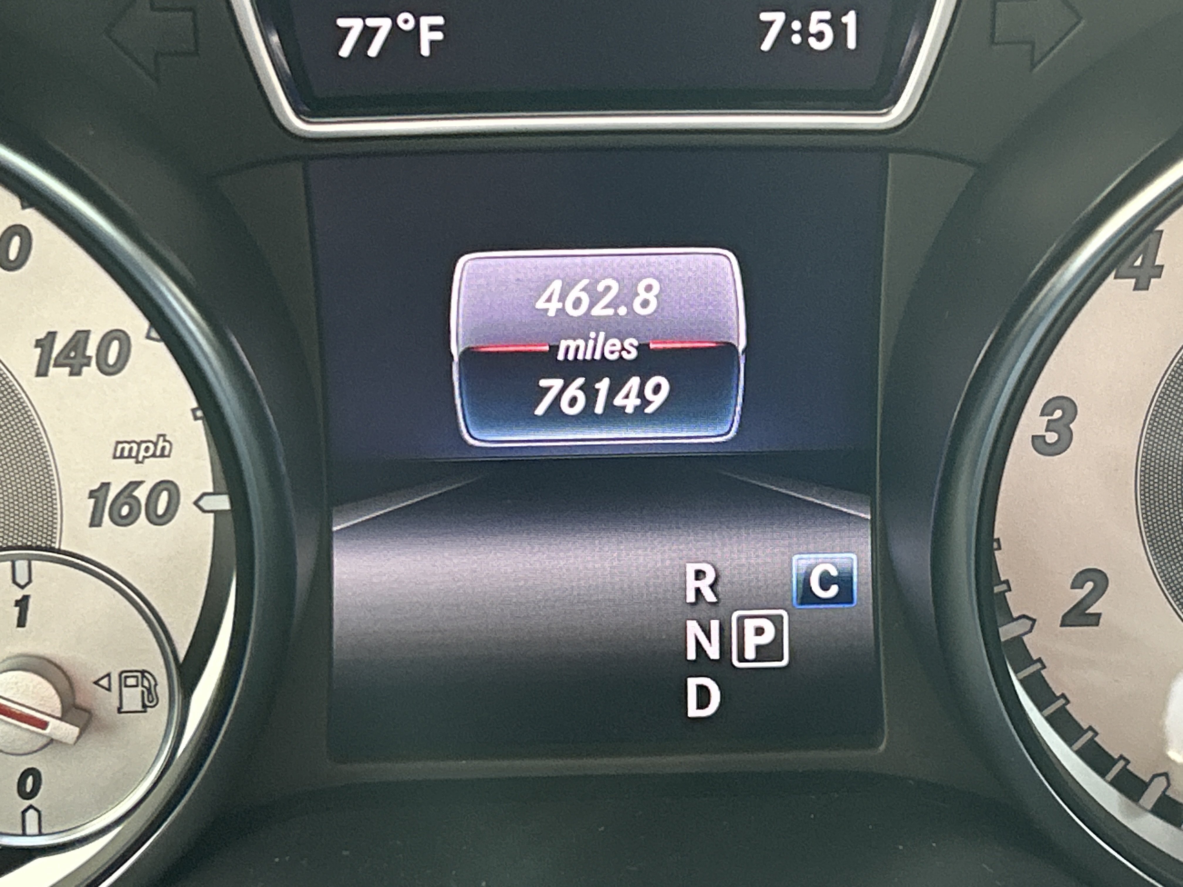 Used 2016 Mountain Gray Metallic Mercedes-Benz GLA 250 SUV image 23