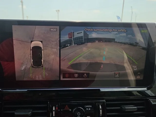 New 2026 Green Nissan SL image 18