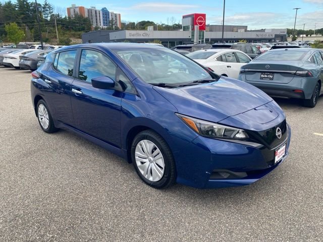 Used 2023 Deep Blue Pearl Nissan S image 27